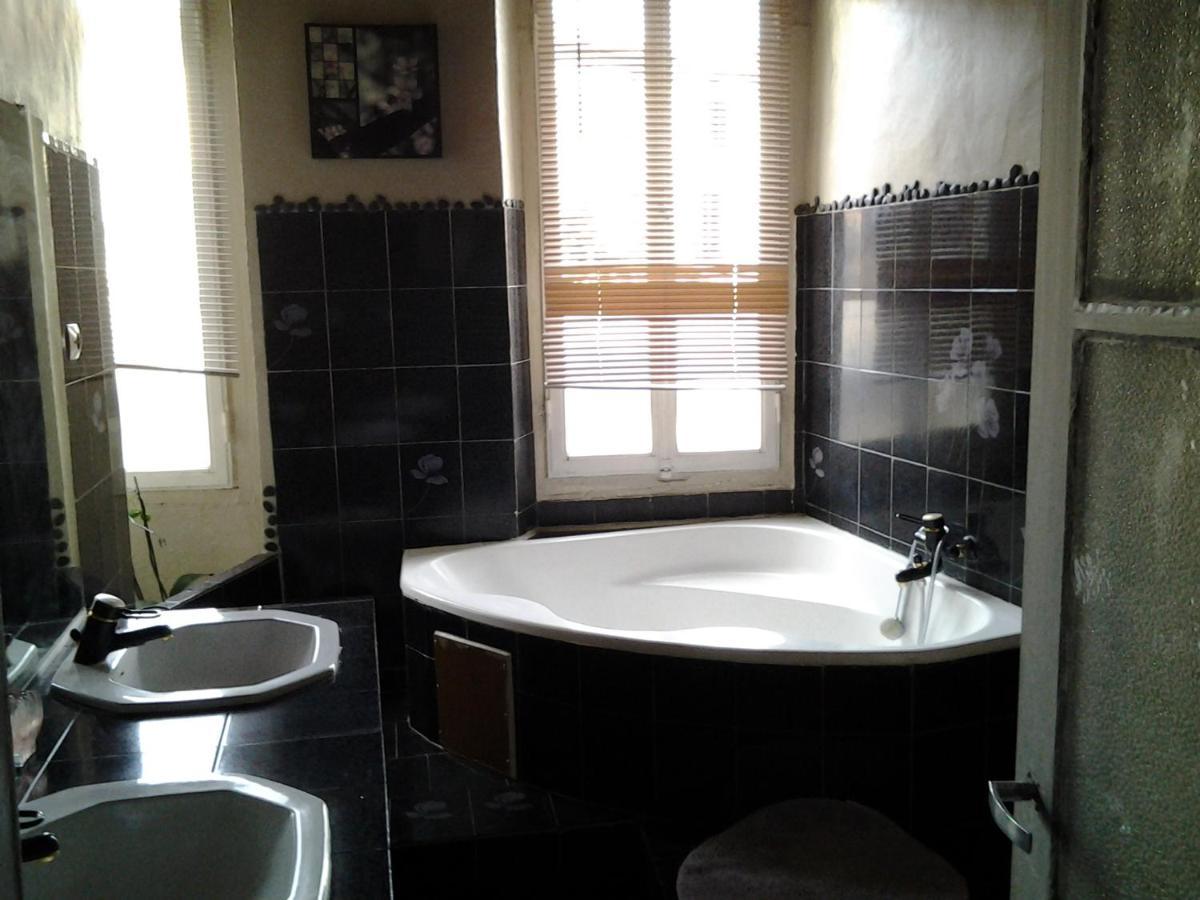 Millas Belle Maison De Caractere Dans Village Et Sa Piscine Privee 7 Pers- 3 Chambres - 12 Rue Emile Zola מראה חיצוני תמונה
